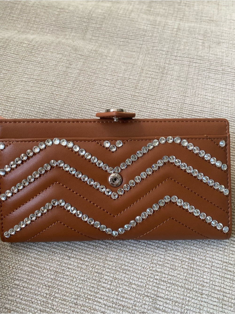 Brown Quilted Rhinestoned Chevron Wallet NEW - Picture 4 of 6